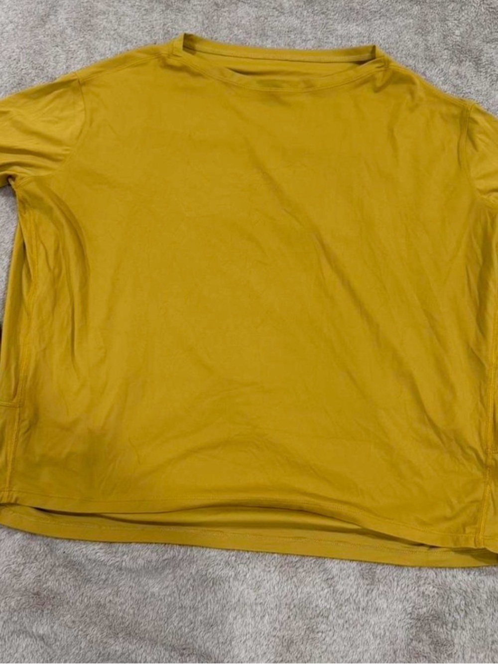 Lululemon sz 6 euc Mustard Yellow Long Sleeve Top